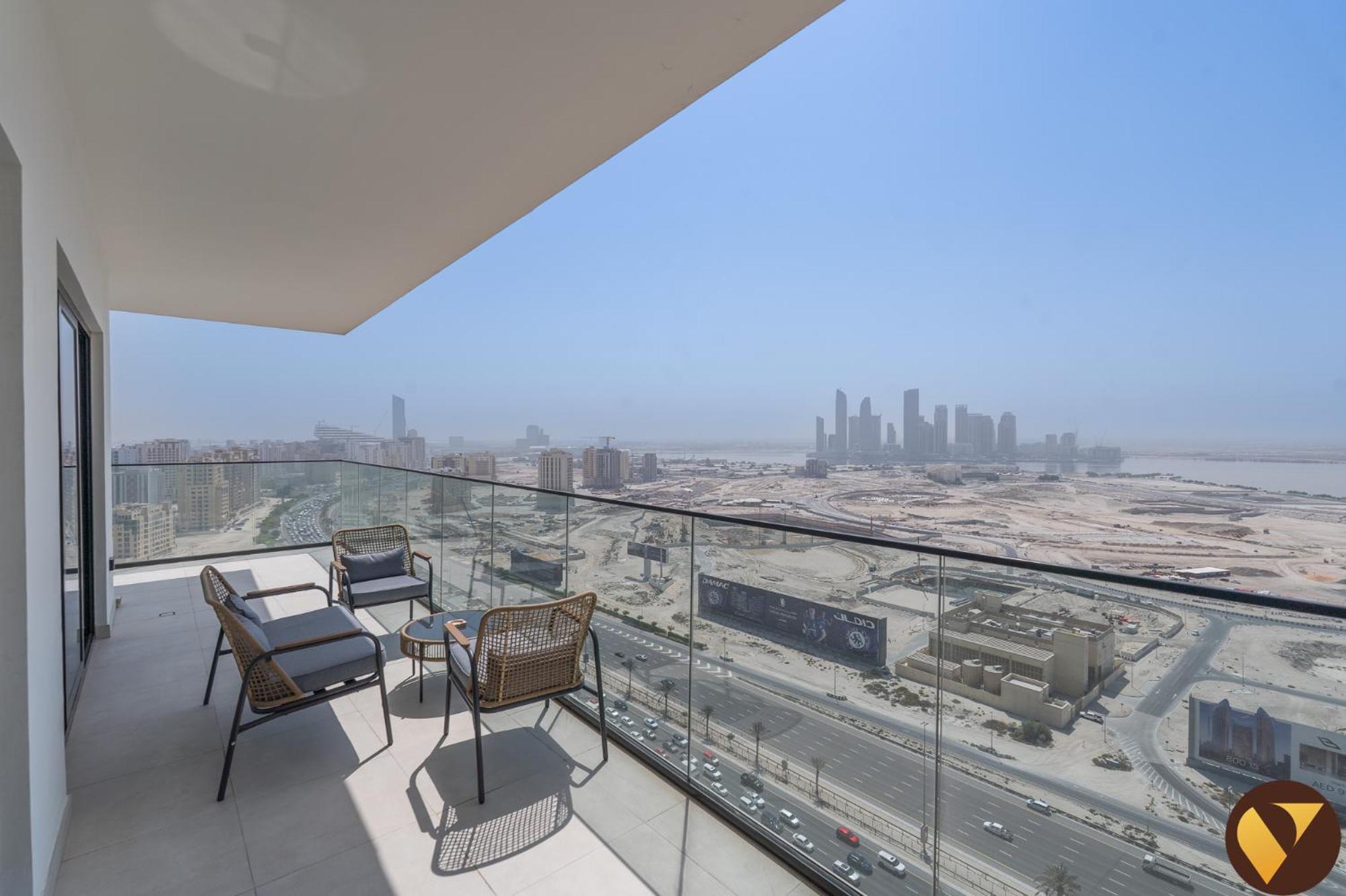 Apartment Vogue Spacious Brand New Three Bedroom Located Binghatti Creek, Smart With Creek Harbour View & Big Balcony